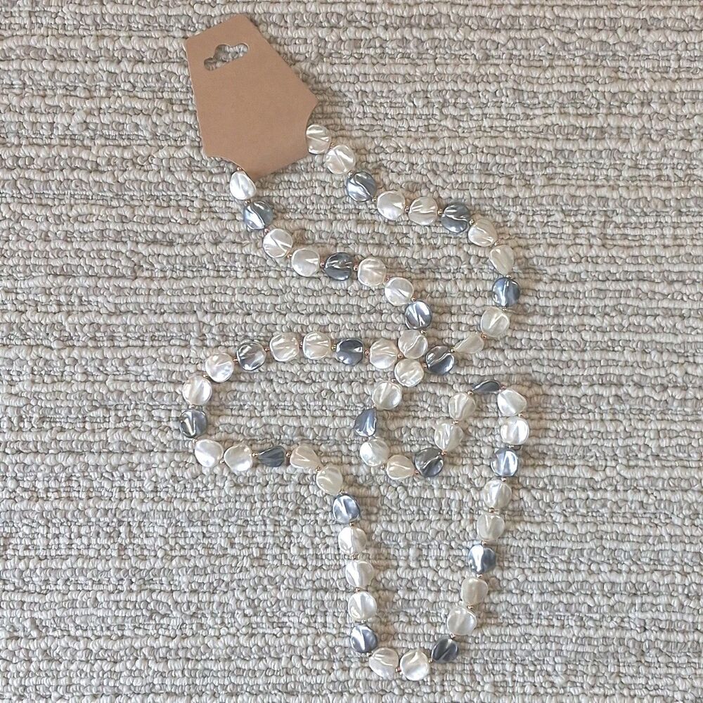 Faux Pearl Disc Bead Strand Necklace Silver White Grey Metallic Coin Statement